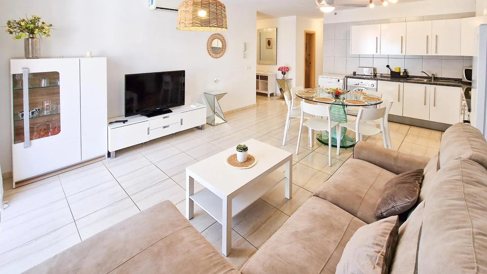 Apartament 4 Bedrooms Ocean View Amarilla Golf San Miguel de Abona Hiszpania